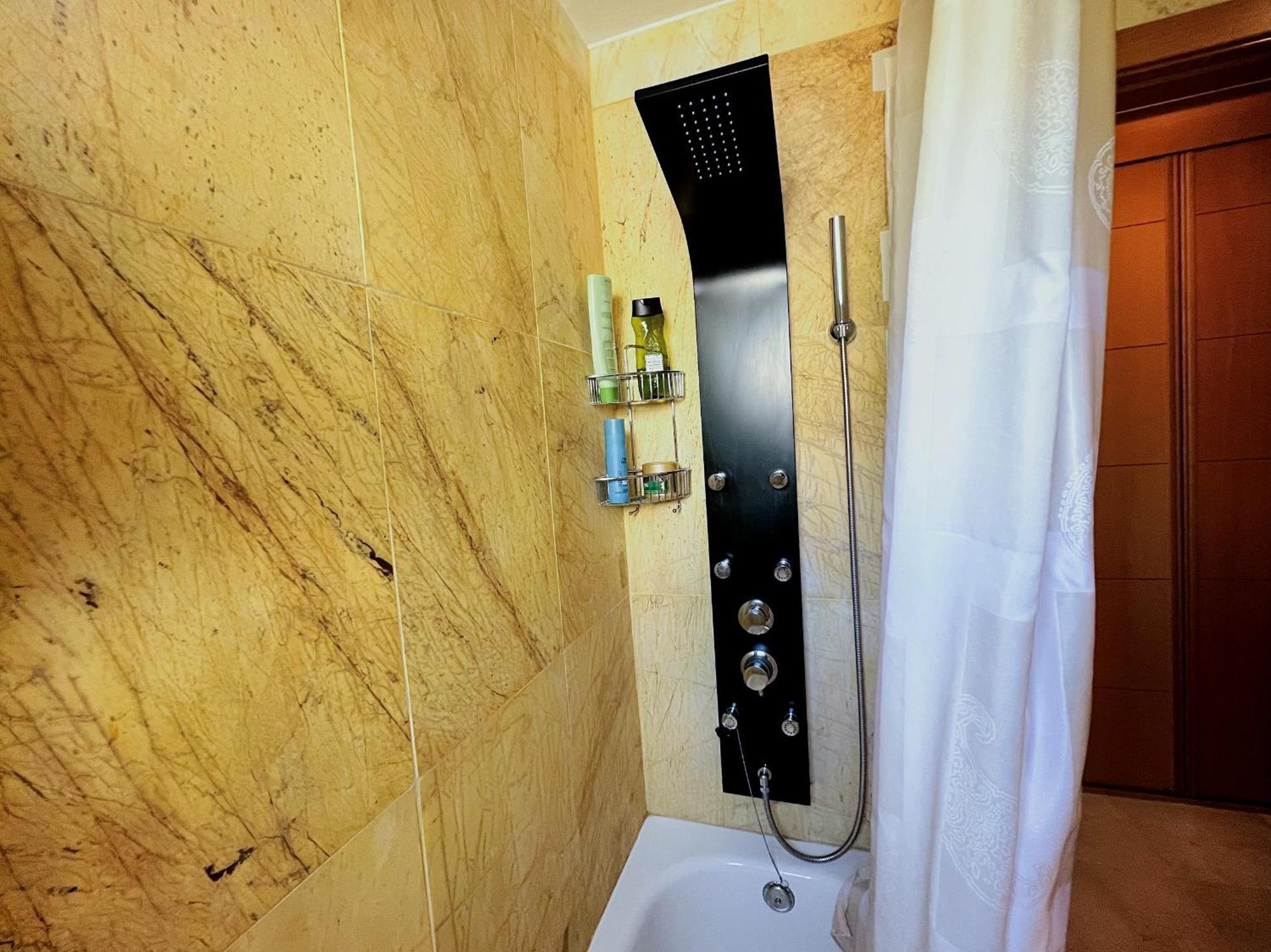 Beautiful Apartment With Pools, Playground And Paddle Tennis - Family Friendly And Near Vithas Hospital - Free Parking In Garage 베날마데나코스타 외부 사진