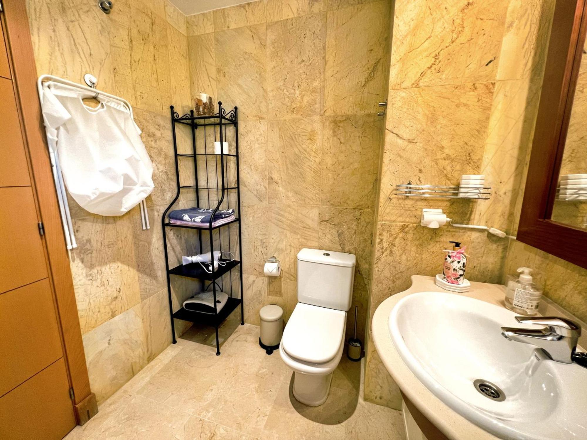 Beautiful Apartment With Pools, Playground And Paddle Tennis - Family Friendly And Near Vithas Hospital - Free Parking In Garage 베날마데나코스타 외부 사진